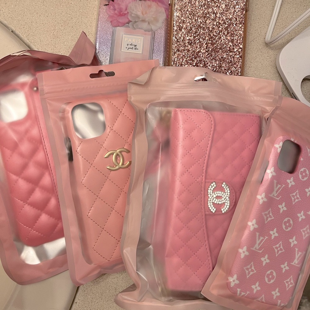 Pink phone cases iPhone XR and iPhone 11